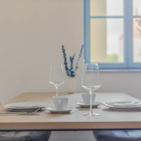 Design In Der Altstadt Mit Terrasse Und Fantastischem Ausblick 아파트