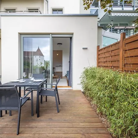 아파트 Design In Der Altstadt Mit Terrasse Und Fantastischem Ausblick 바우트젠
