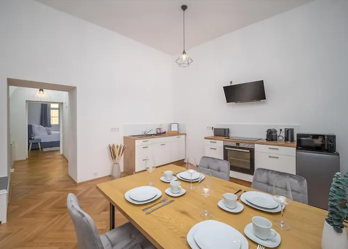 Design Apartment In Der Altstadt Bautzen Mit Terrasse Und Fantastischem Ausblick *